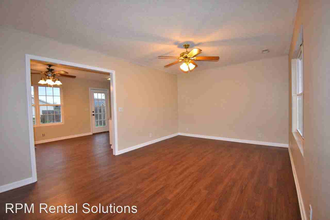 339 Indian Park Dr - Photo 2 of 26