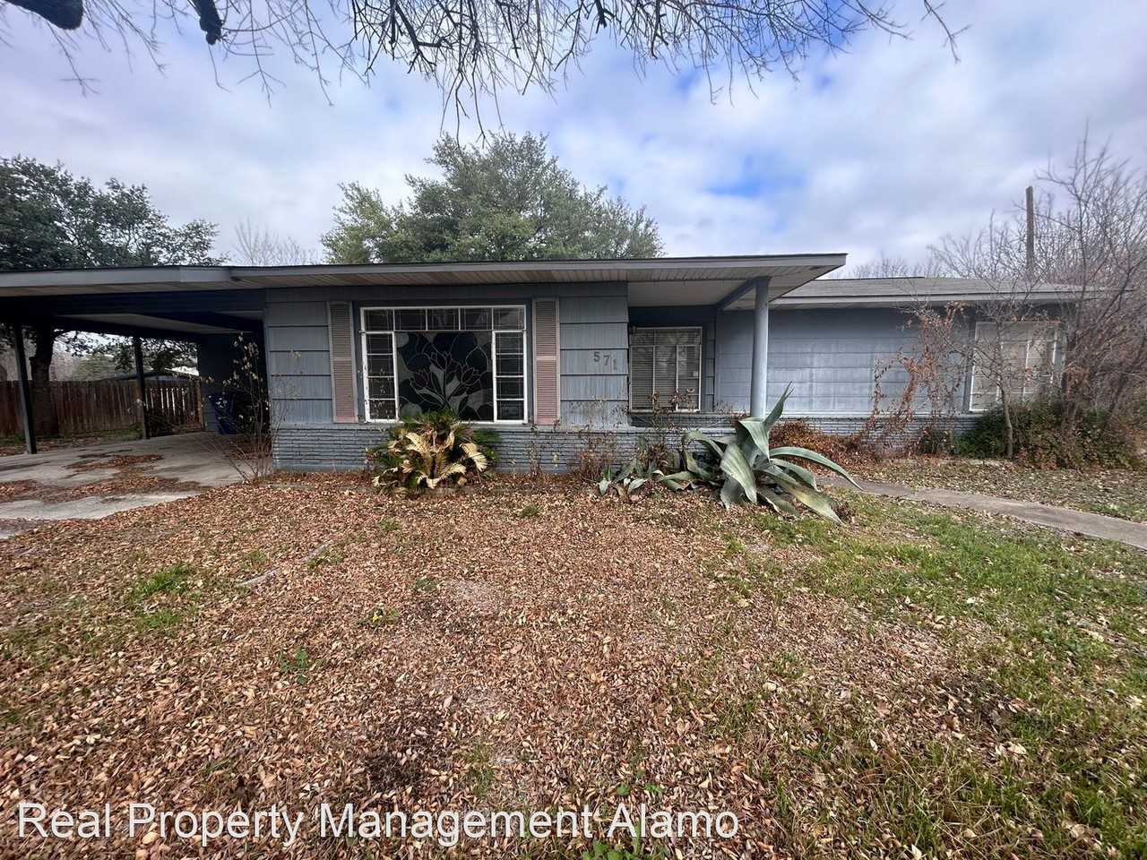 571 Byrnes Dr - Photo 3 of 21