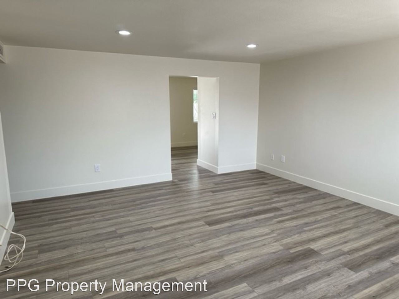 1817 W Wood Dr - Photo 2 of 16