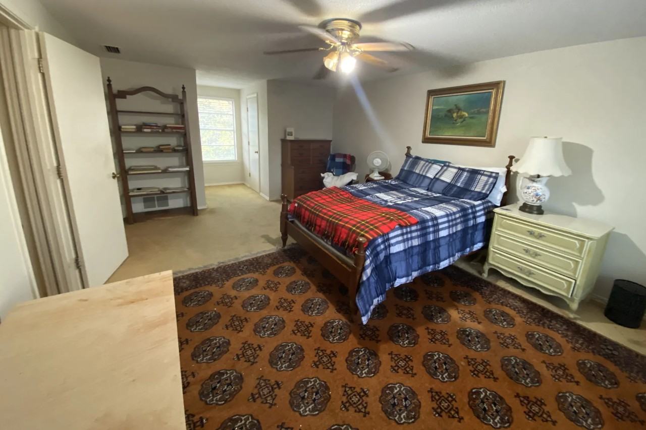 13580 Peyton Dr - Photo 3 of 5