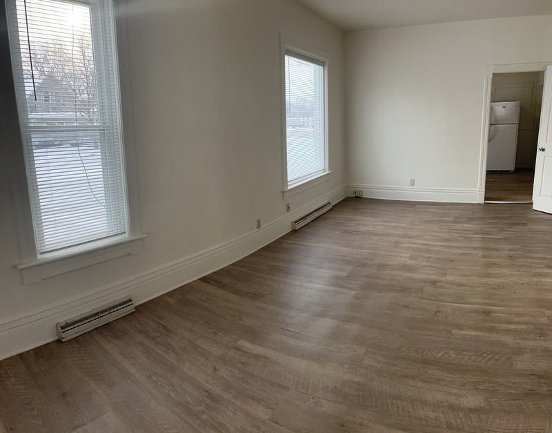 1460 Morrow St - Photo 4 of 20