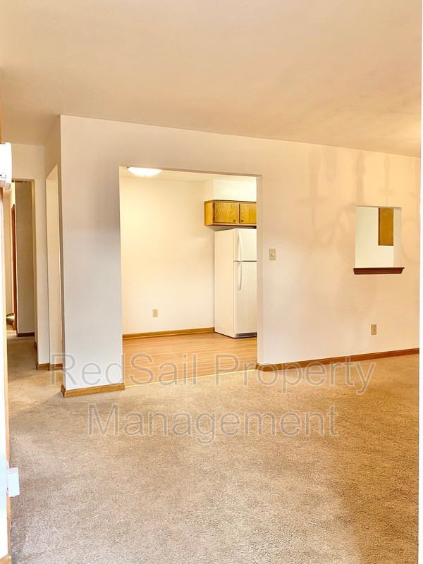 4322 Tindall Ct - Photo 3 of 21