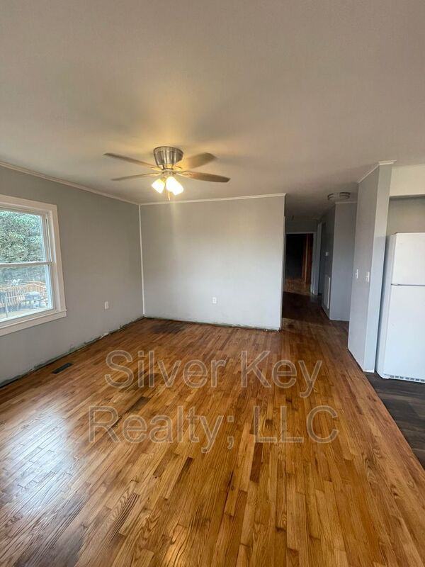 119 County Road - Photo 2 of 11