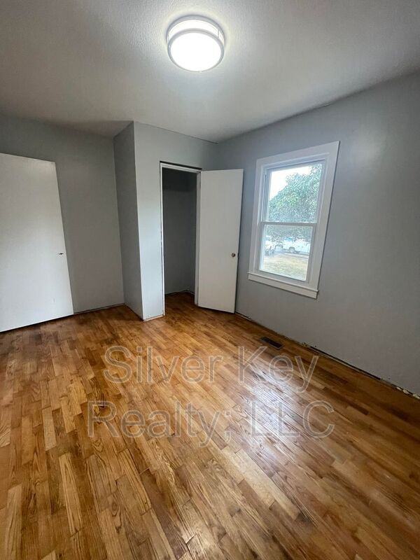 119 County Road - Photo 6 of 11