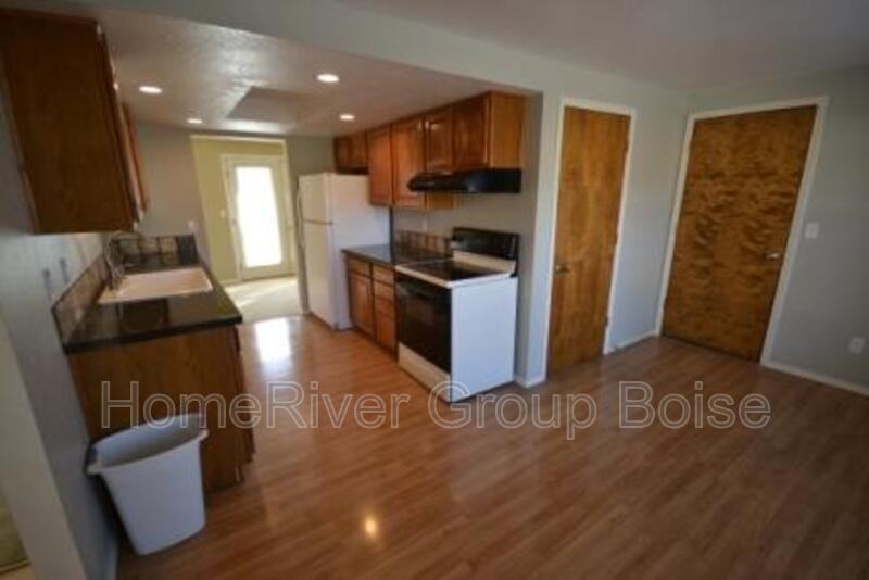 11703 W Ginger Creek Dr - Photo 2 of 14