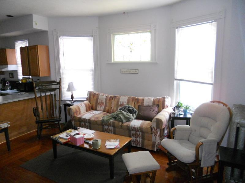 18 Greylock Rd #1 - Photo 2 of 8