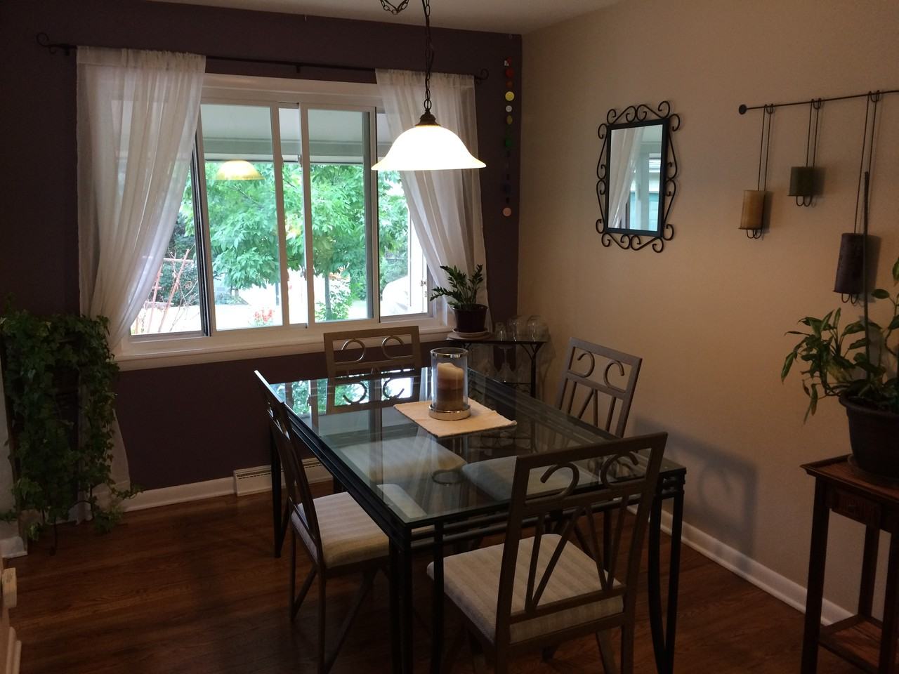 430 S Miller St - Photo 3 of 12