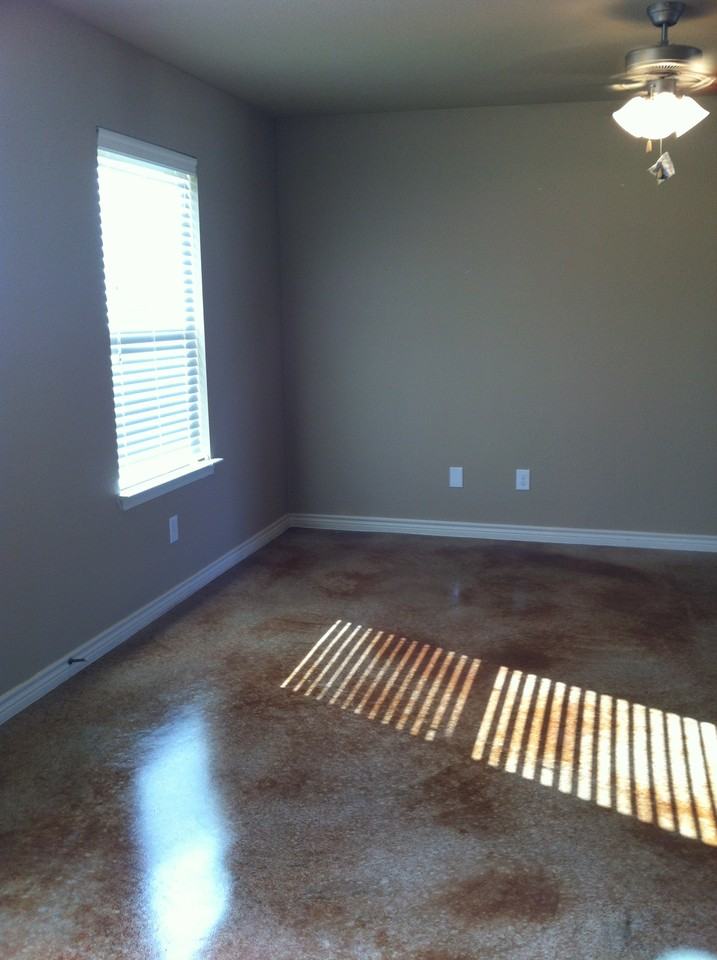 778 East Ridge - Photo 2 of 5