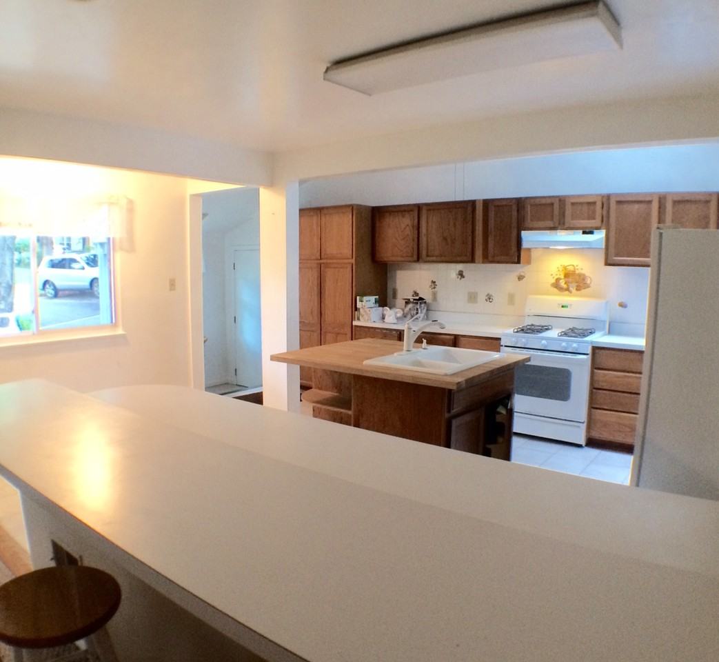 14305 Sturtevant Rd - Photo 3 of 16