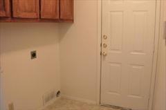 1505 Morrison Dr - Photo 3 of 8