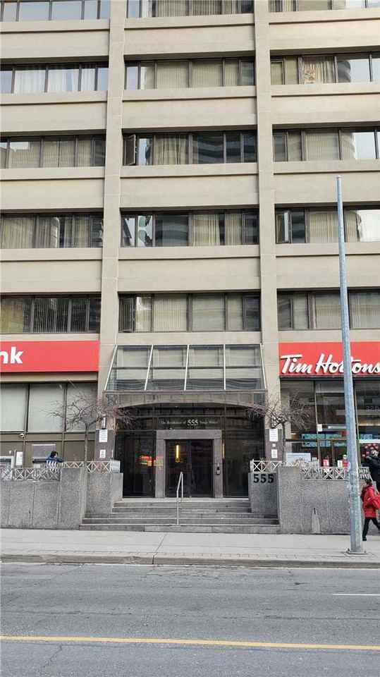 555 Yonge - Photo 2 of 13