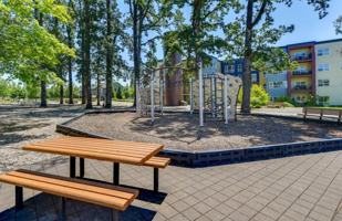 featured image of 8890 Sw Ash Meadows Cir