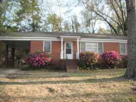 198 Collins Dr - Photo 1 of 1