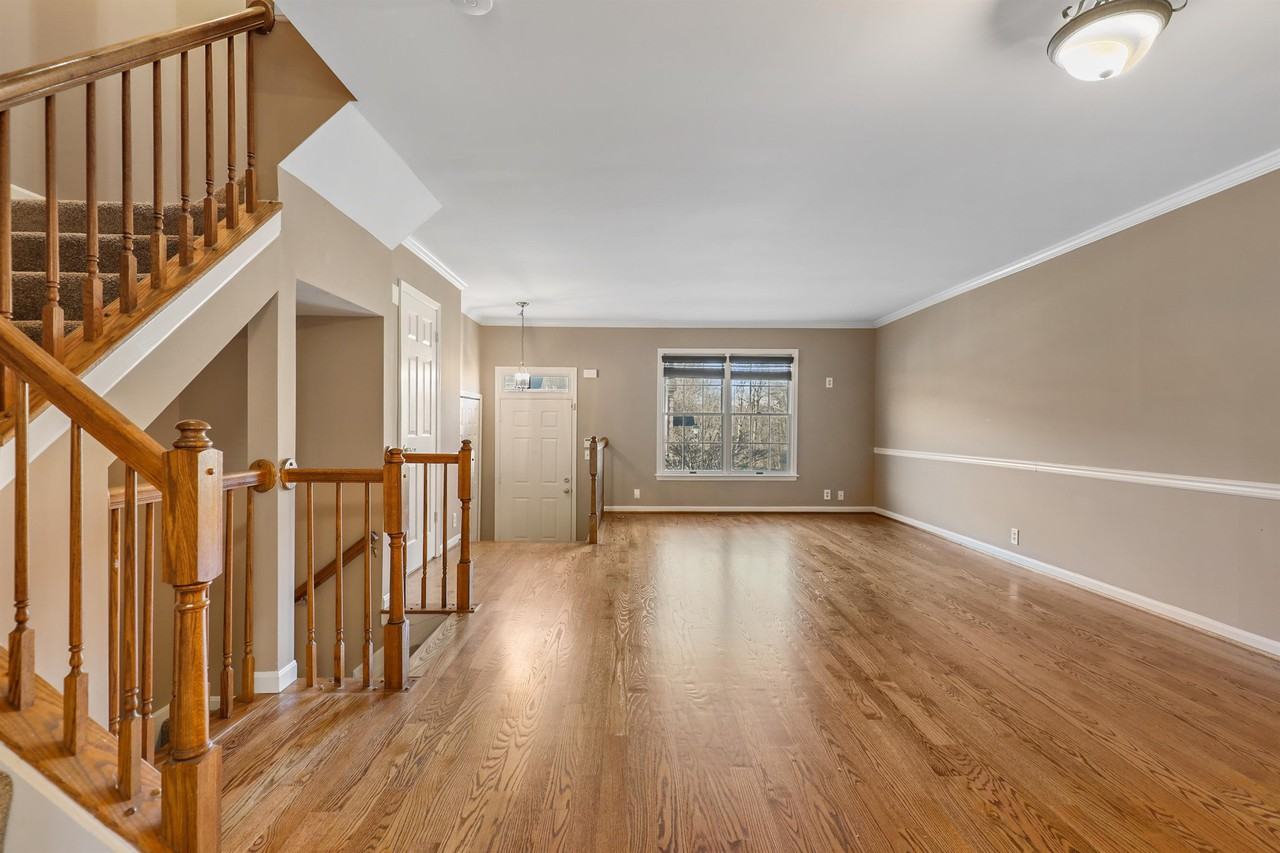 923 Hidden Moss Dr - Photo 5 of 10