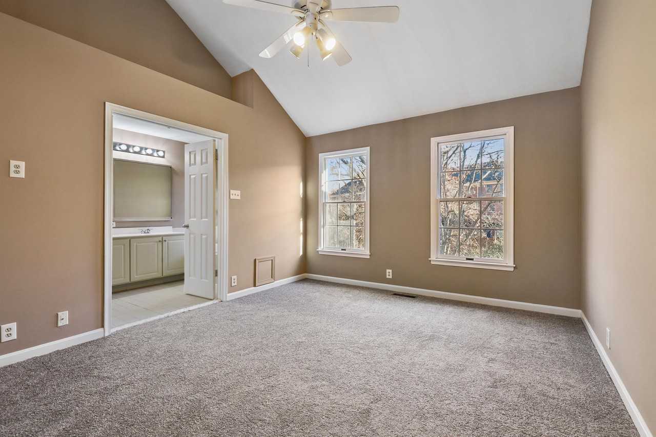 923 Hidden Moss Dr - Photo 7 of 10