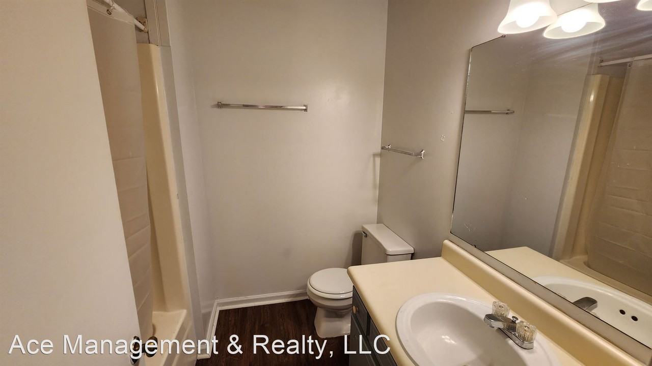 4420-4428 Torrance Dr NW - Photo 3 of 7