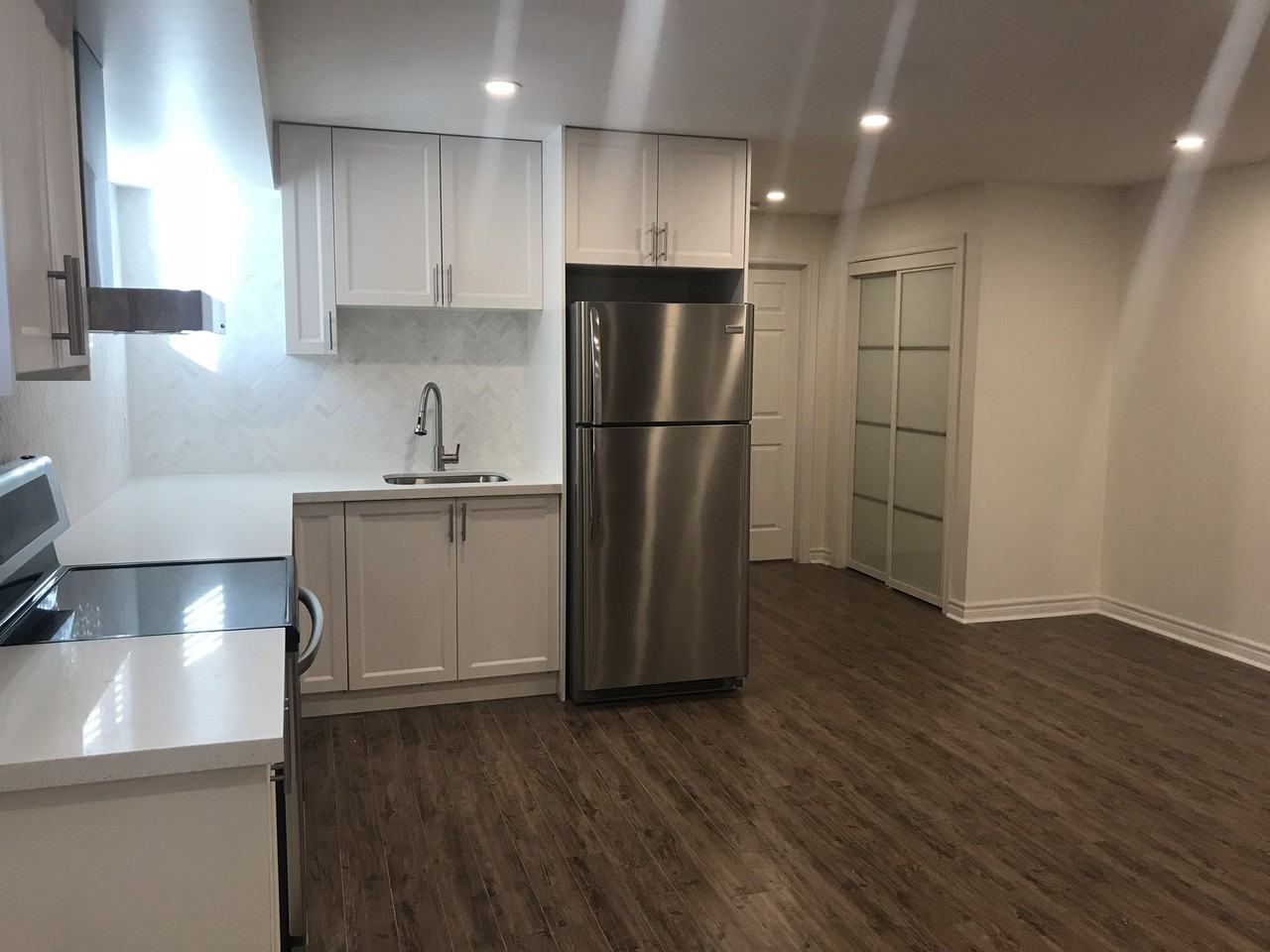 380 Bartlett Ave N - Photo 5 of 13