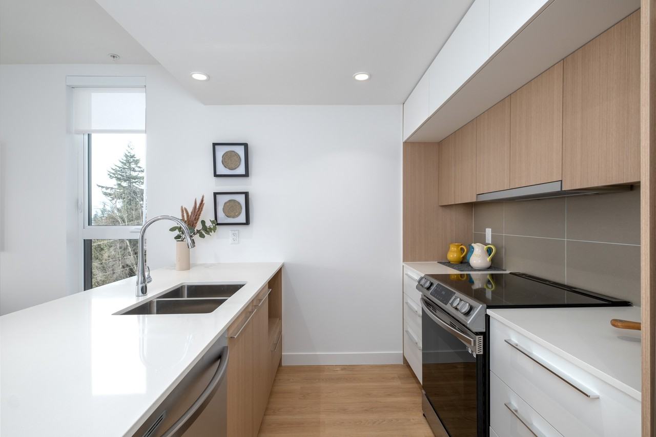 Tower Rd & University Crescent #409 - Photo 4 of 20