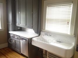 featured image of 356 Walnut Ave Sw #APTA