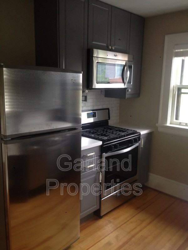 356 Walnut Ave Sw #APTA - Photo 4 of 14