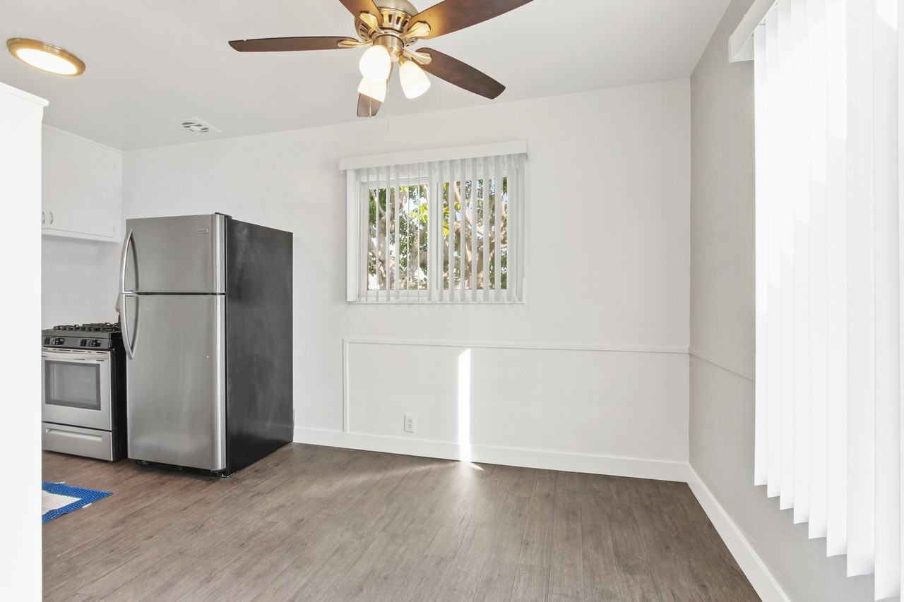 Overland Avenue Apartments - Photo 5 of 23