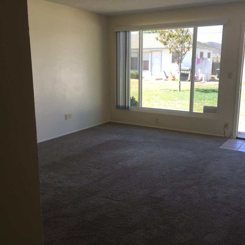 409 W. Hickory AveUnit B #409B - Photo 2 of 12