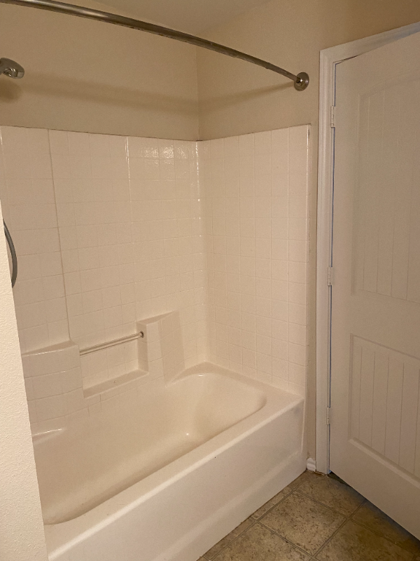 108 N 6th St #2 - Photo 6 of 10