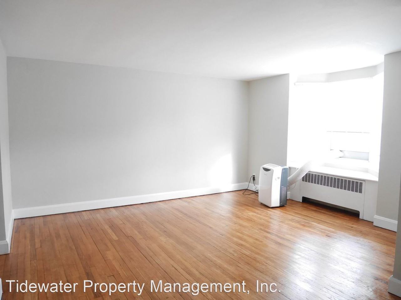 6170 Parkway Dr - Photo 2 of 15