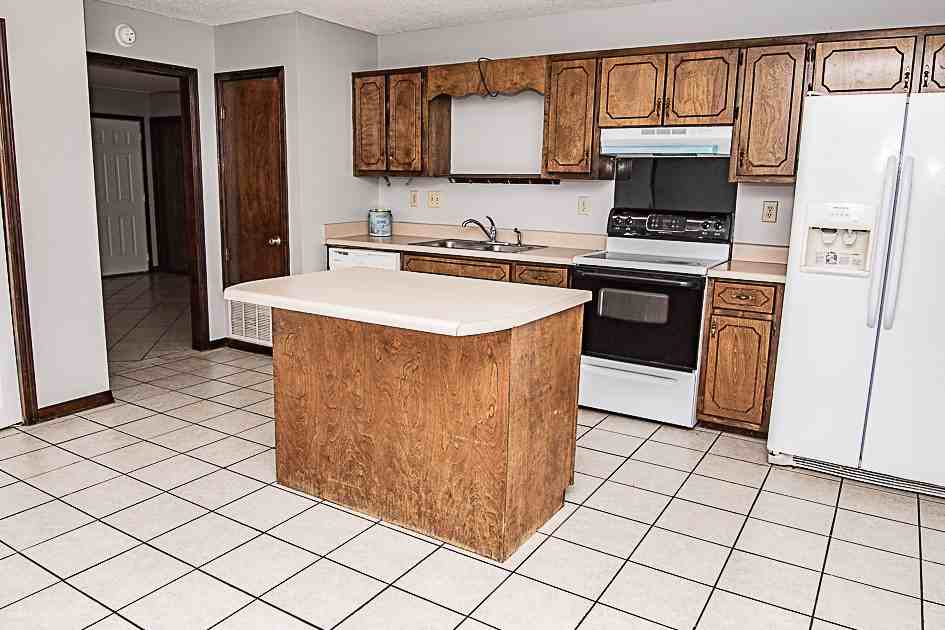 116 Walker Cir E #136 - Photo 6 of 21