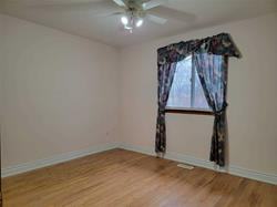 15 Aloma Crescent - Photo 3 of 7