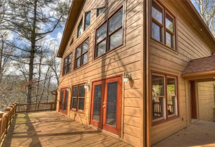 1200 Beaver Lake Dr - Photo 3 of 9