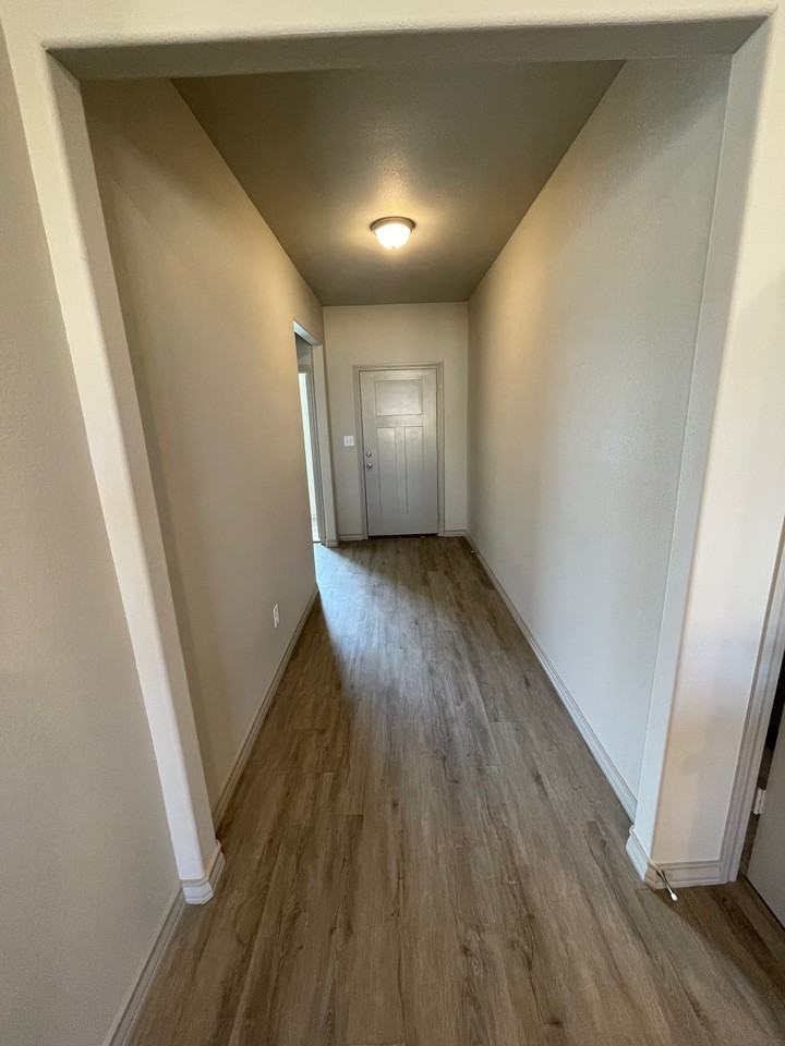 7118 22nd St #1 - Photo 3 of 34