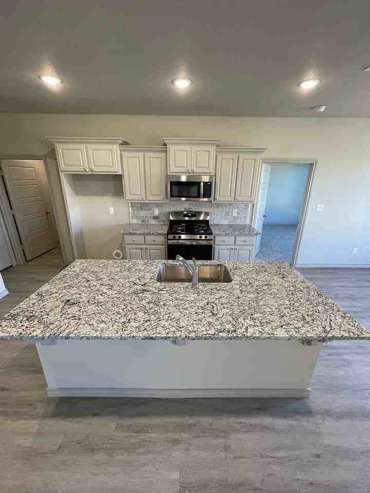 7118 22nd St #1 - Photo 6 of 34