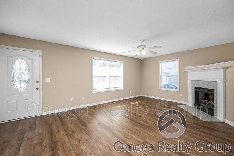 54 Hawk Pass - Photo 2 of 31