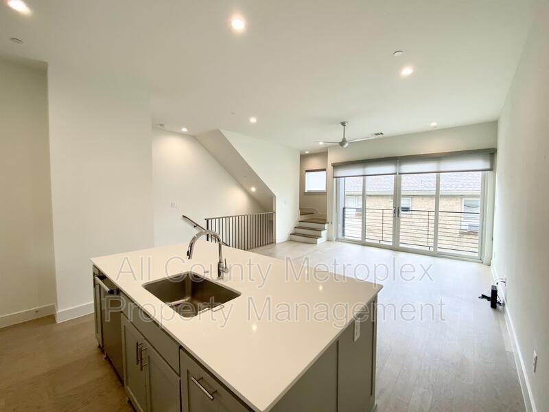 6022 Lewis St #102 - Photo 2 of 8