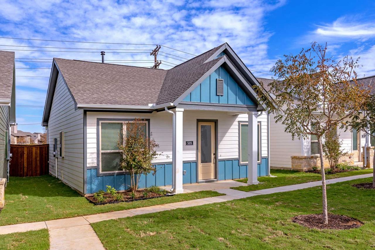 Mission on Ascension Apartments 2501 Ascension Blvd, Arlington, TX