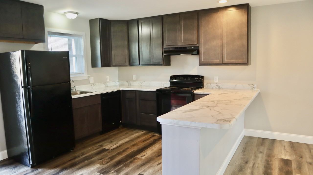 Marie Village Townhomes - Photo 4 of 15