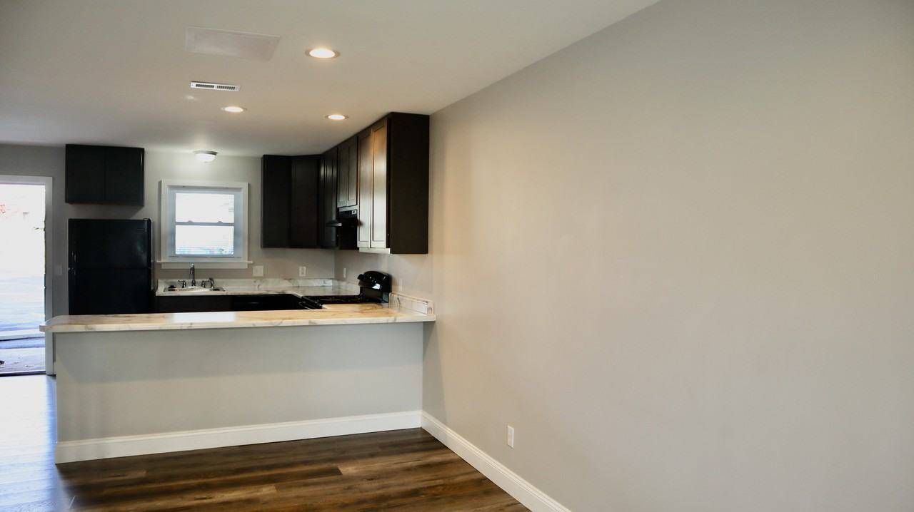 Marie Village Townhomes - Photo 5 of 15