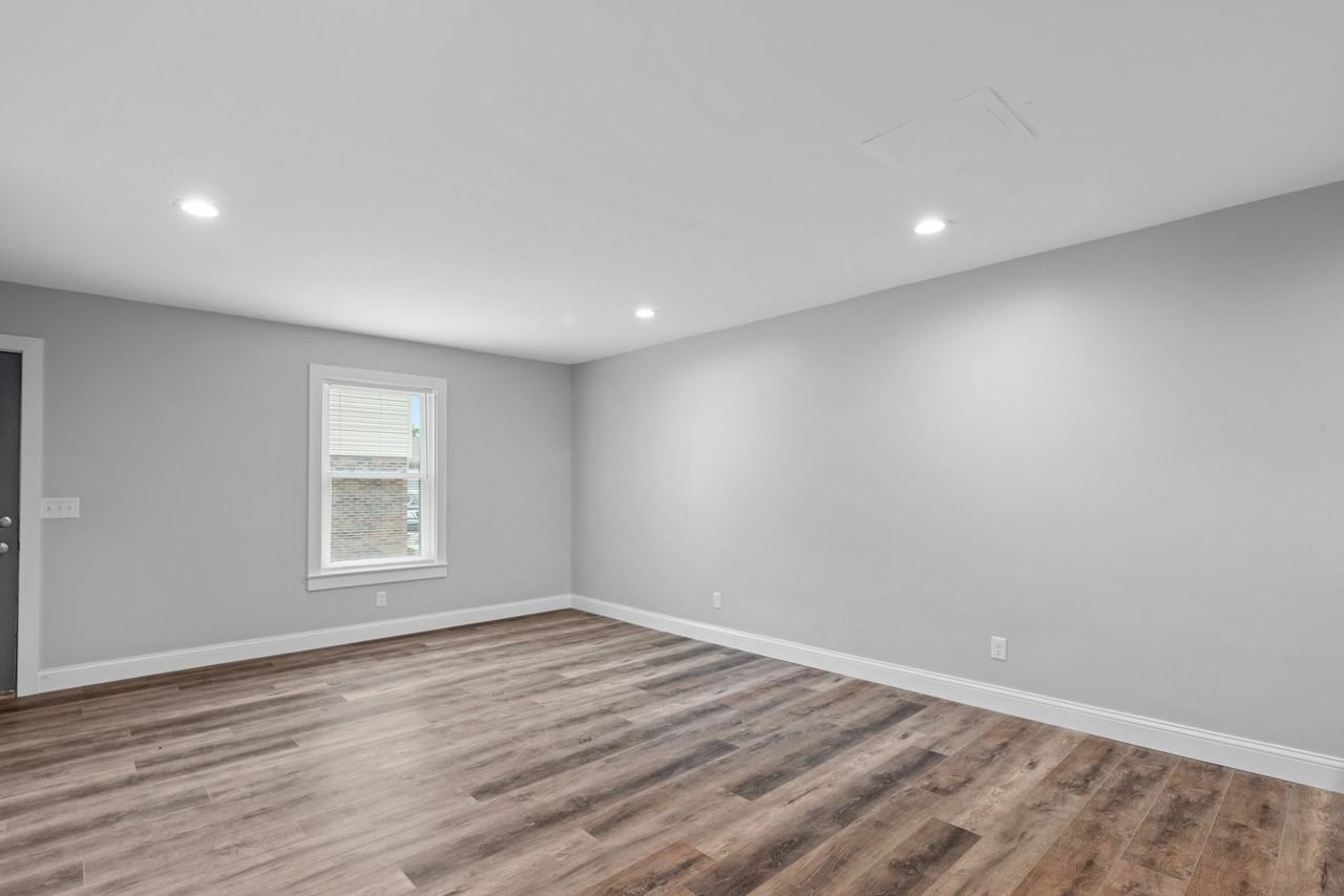 Marie Village Townhomes - Photo 7 of 15