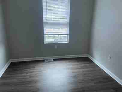 114 Herndon St