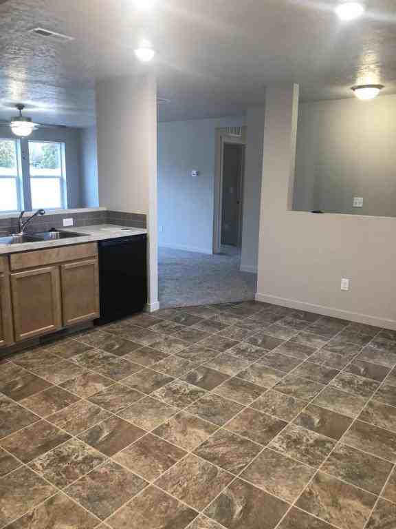 15066 W Bonelli Avenue - Photo 2 of 11