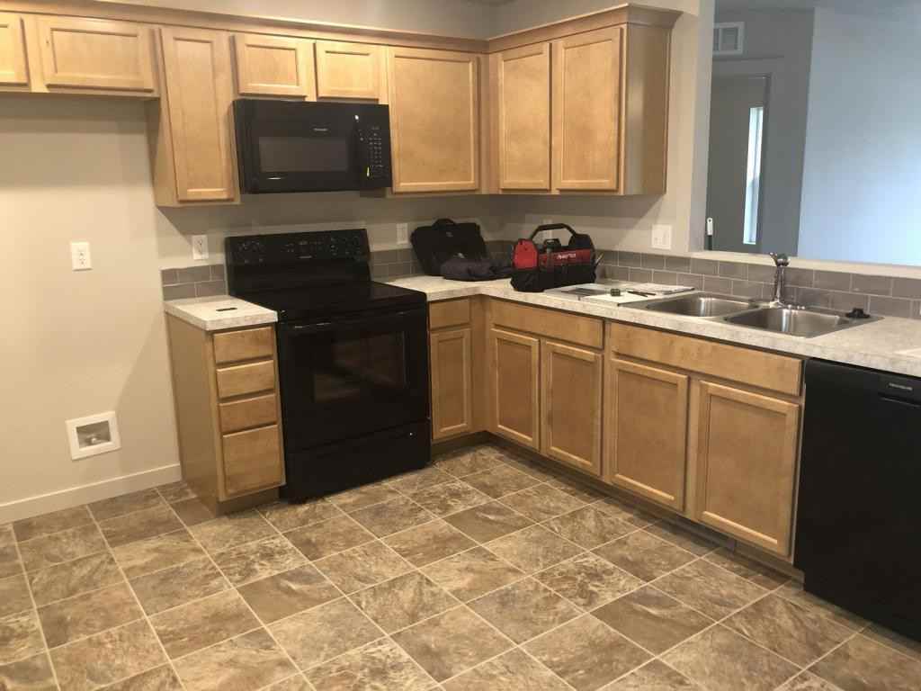 15066 W Bonelli Avenue - Photo 3 of 11