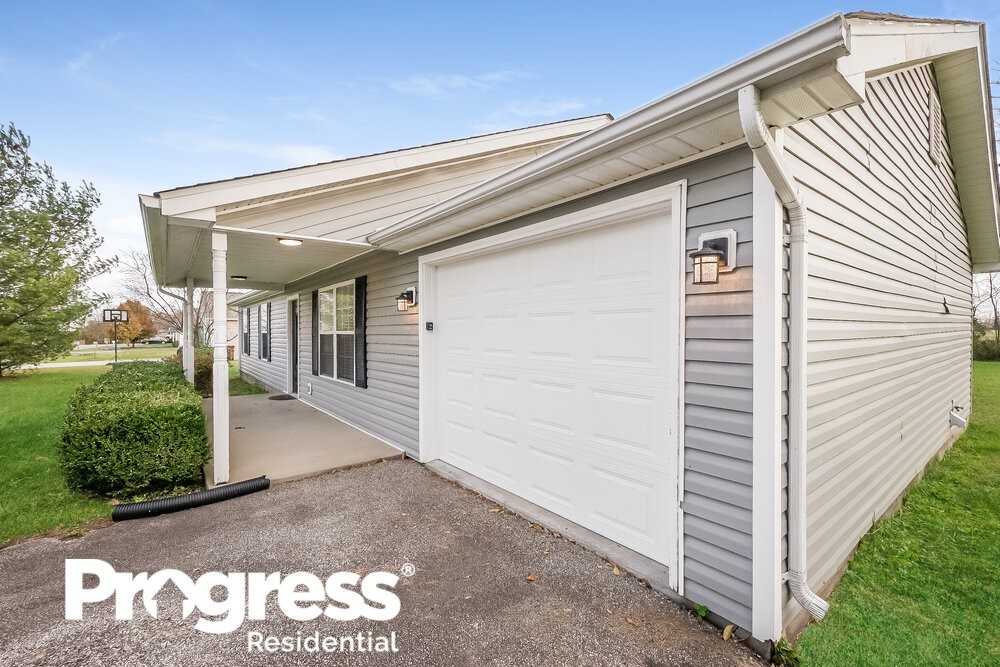 185 Agin Way - Photo 3 of 25