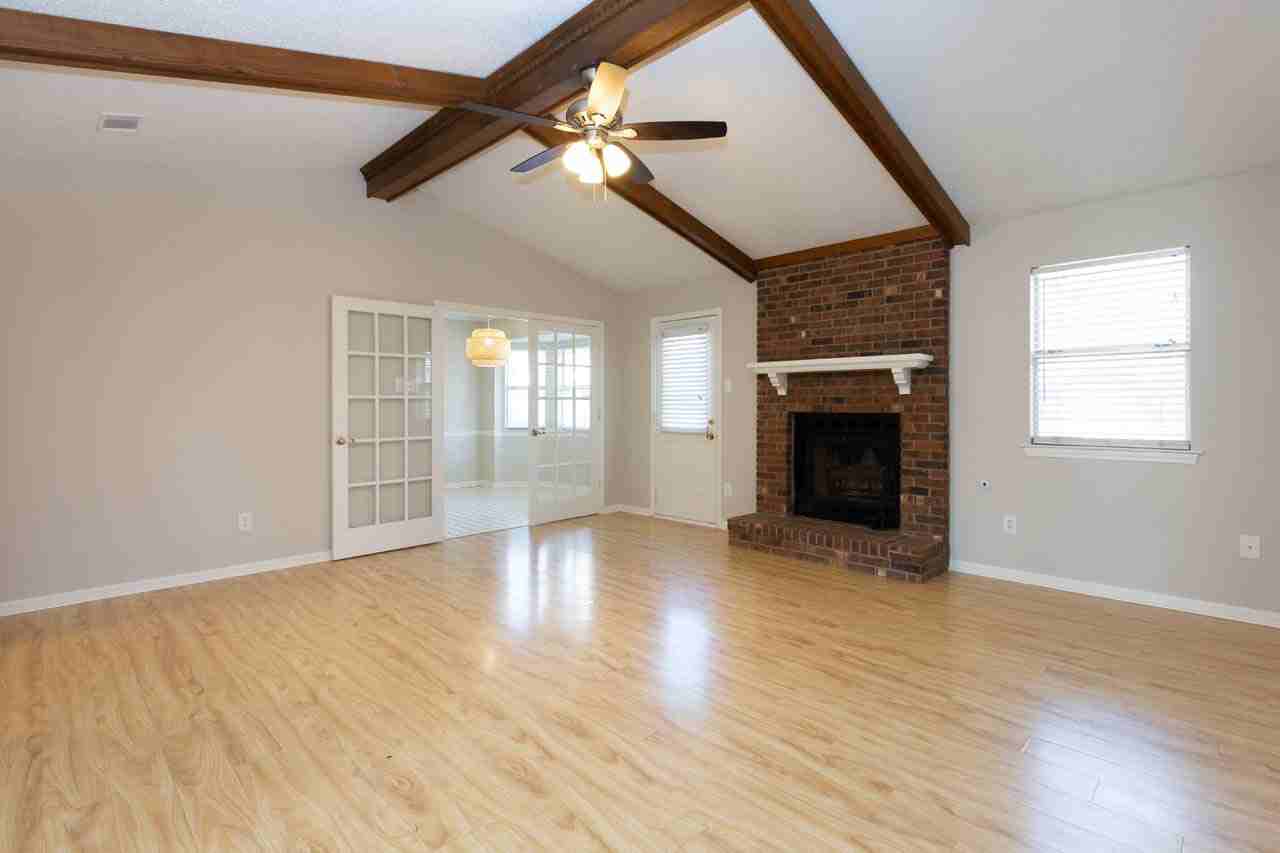 13306 Cedar Point Dr #1 - Photo 2 of 10