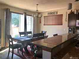 featured image of 469 Ne Nantucket St