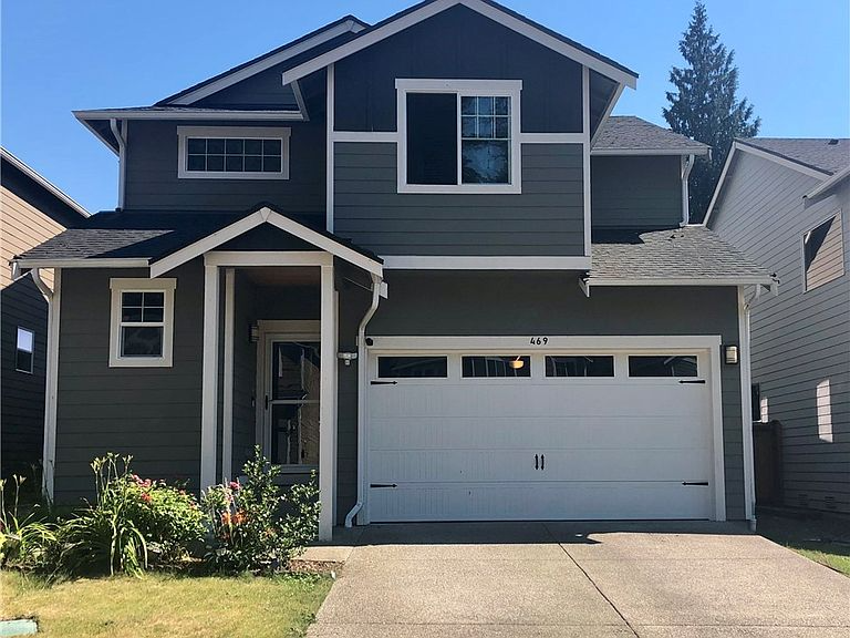 469 Ne Nantucket St - Photo 6 of 25