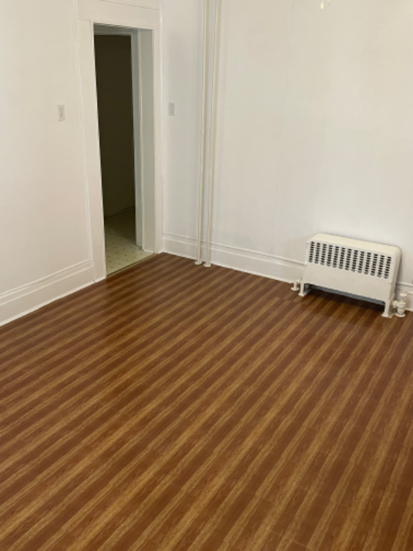 218 Washington Street - Photo 3 of 11