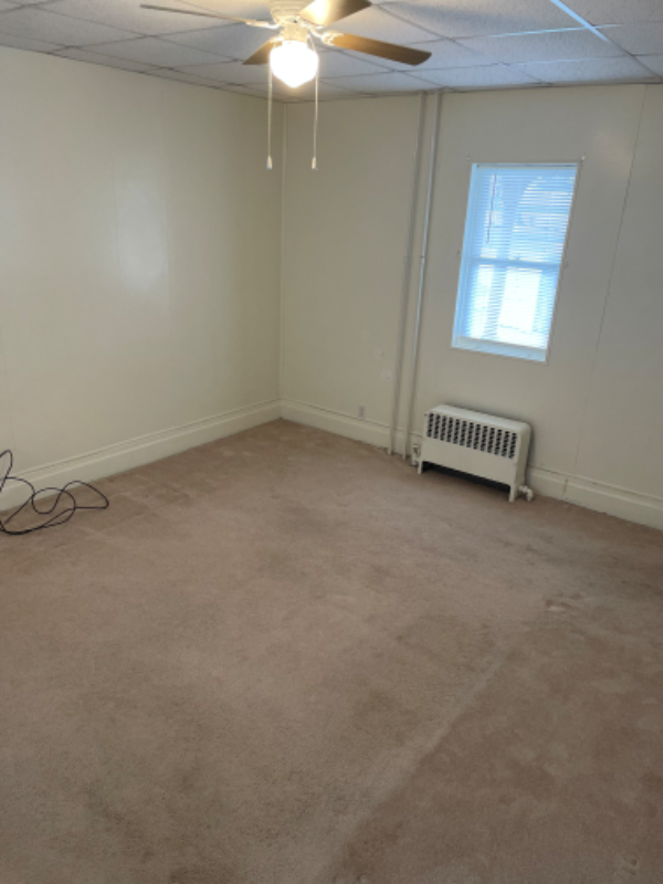 218 Washington Street - Photo 5 of 11