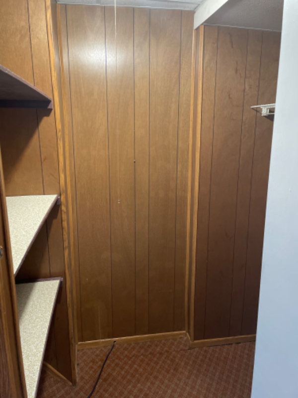 218 Washington Street - Photo 7 of 11