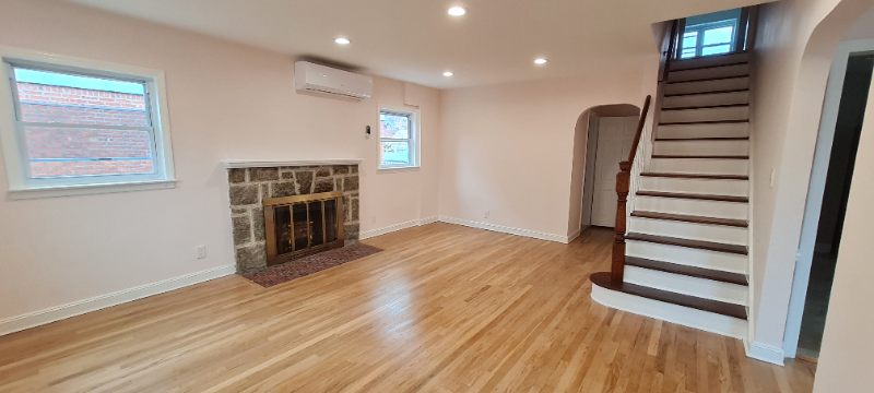 7530 186th St - Photo 2 of 16